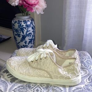 Justfab 'Brigitte' Lace Embroidered Sneakers